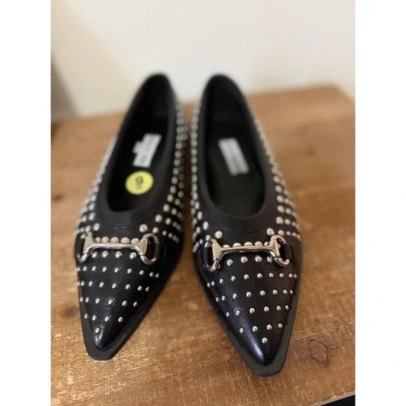 Sold - Picture 3 of 5